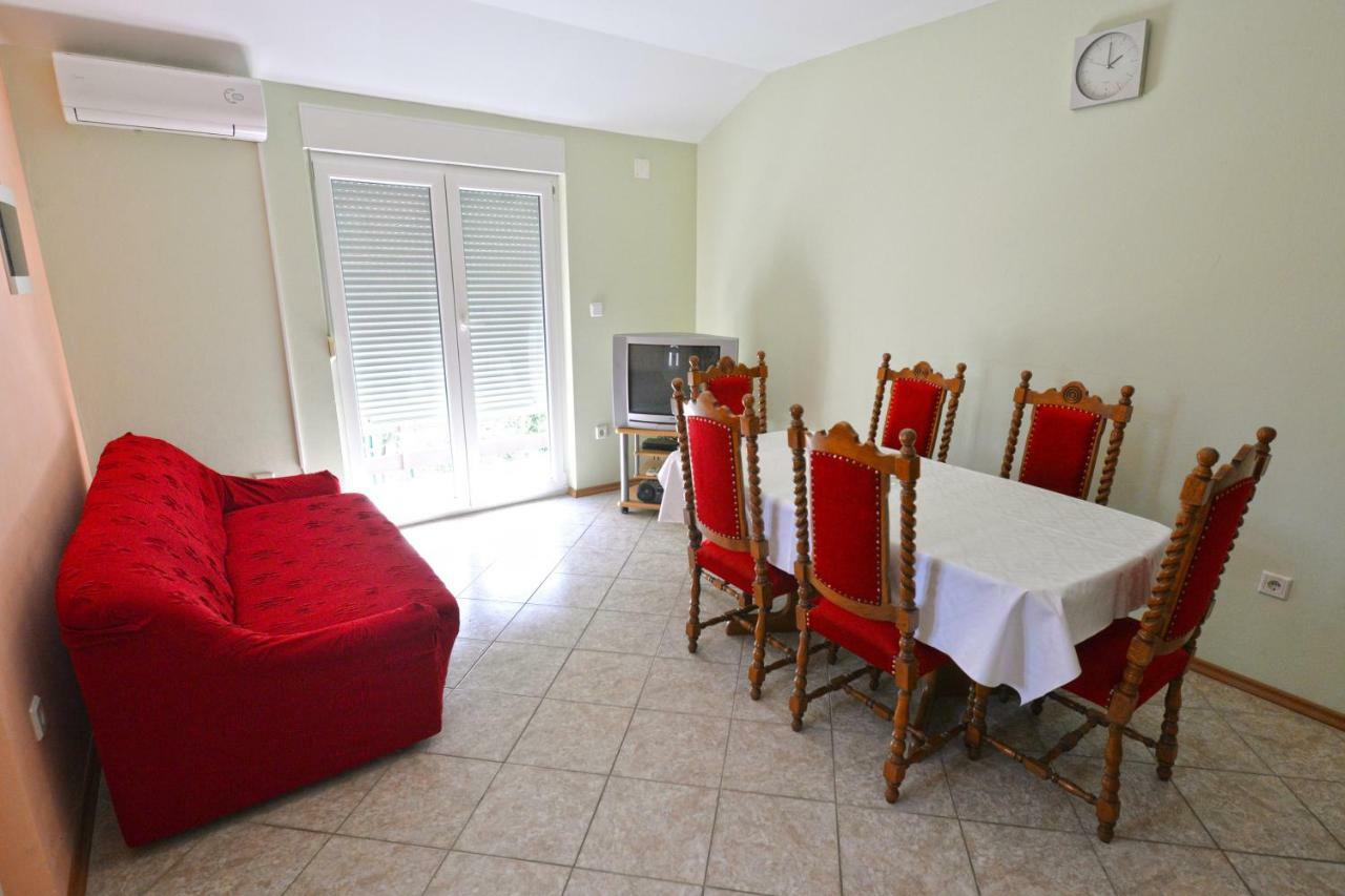 Apartmani Sime Betina  Extérieur photo