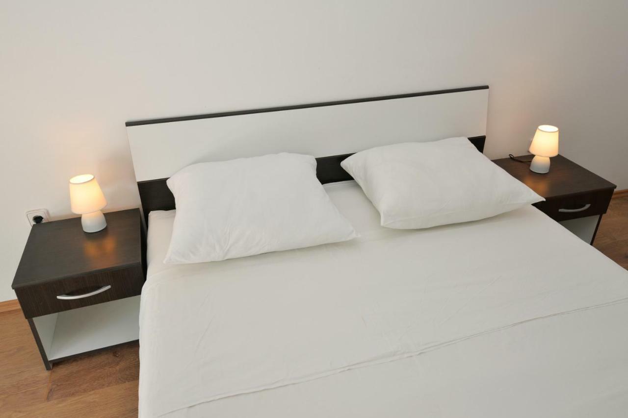 Apartmani Sime Betina  Extérieur photo